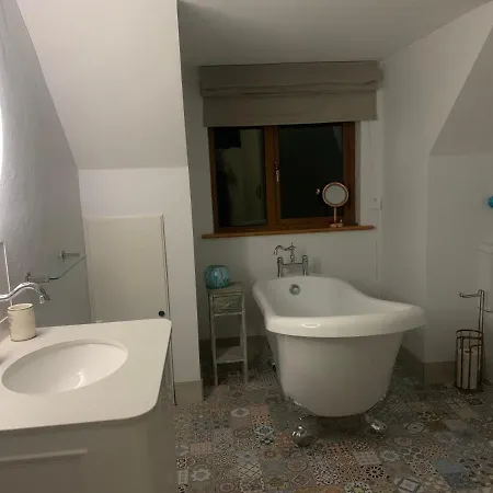 Habitación en casa particular Bedroom With Private Bathroom And Stunning Views In Beautiful