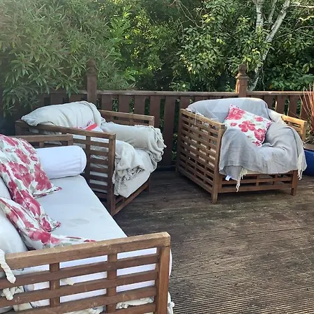Bedroom With Private Bathroom And Stunning Views In Beautiful Homestay
